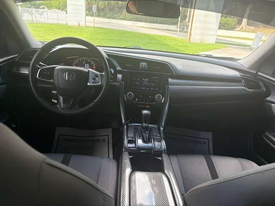 2017 Honda Civic 10th Gen - Image 5 of 7