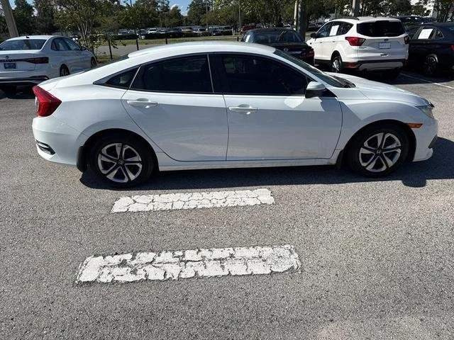 2017 Honda Civic 10th Gen - Image 9 of 14