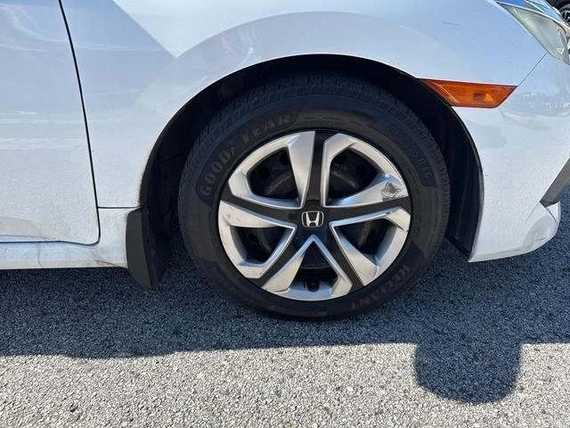 2017 Honda Civic 10th Gen - Image 12 of 14