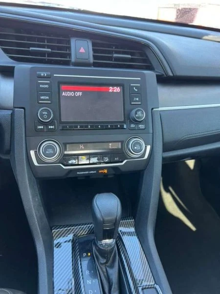 2017 Honda Civic 10th Gen - Image 11 of 12