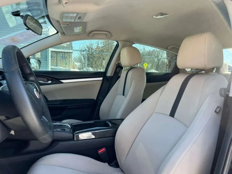 2017 Honda Civic 10th Gen - Image 9 of 12