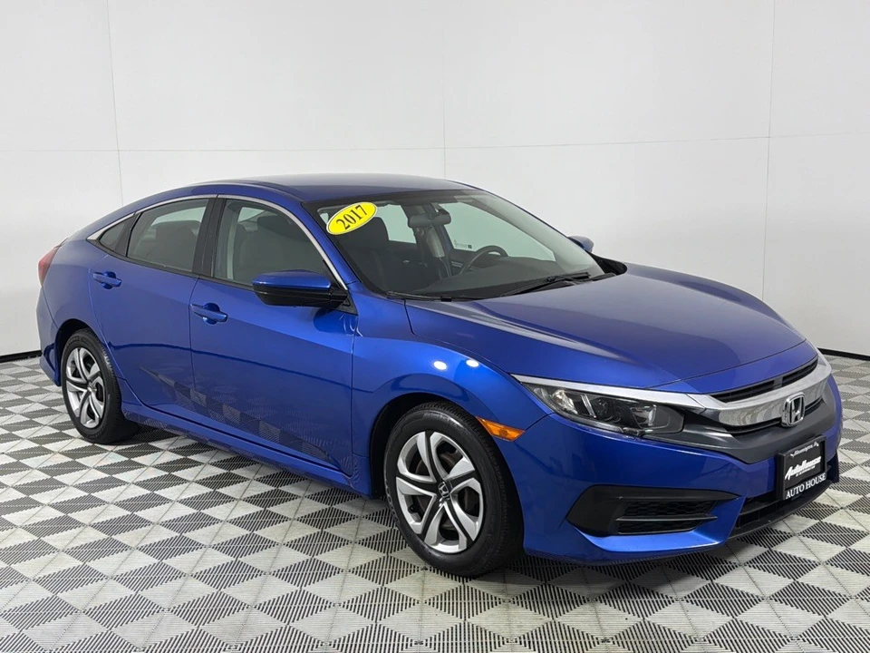 2017 Honda Civic 10th Gen - Image 3 of 12