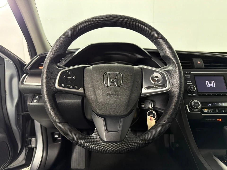 2017 Honda Civic 10th Gen - Image 13 of 24