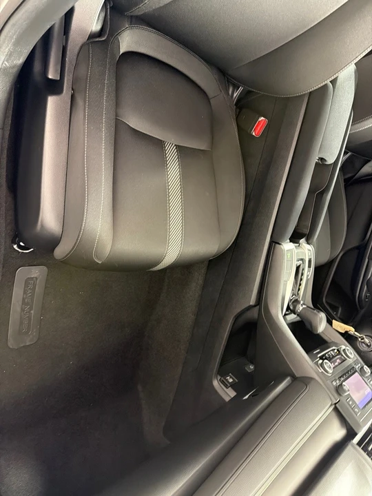 2017 Honda Civic 10th Gen - Image 21 of 24
