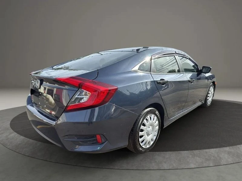 2017 Honda Civic 10th Gen - Image 5 of 12