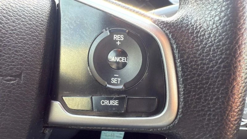 2017 Honda Civic 10th Gen - Image 11 of 12