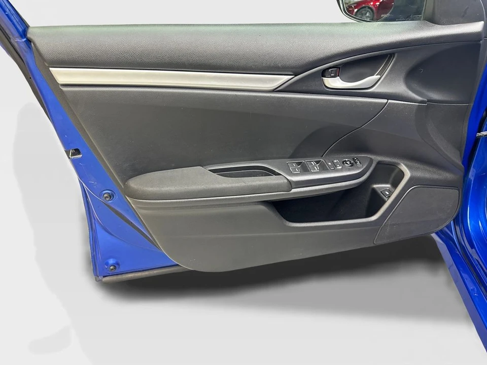 2017 Honda Civic 10th Gen - Image 19 of 31