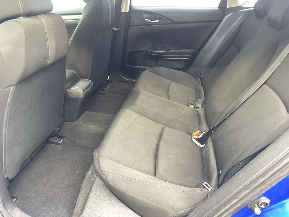2017 Honda Civic 10th Gen - Image 21 of 31