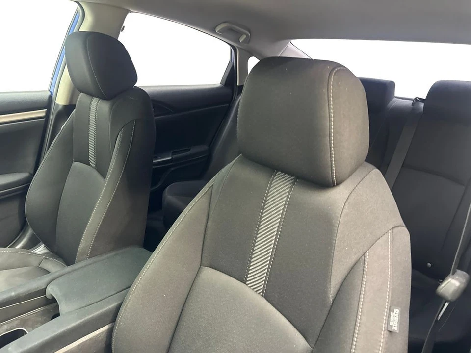 2017 Honda Civic 10th Gen - Image 17 of 31