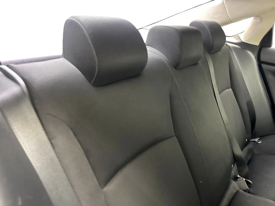 2017 Honda Civic 10th Gen - Image 28 of 31