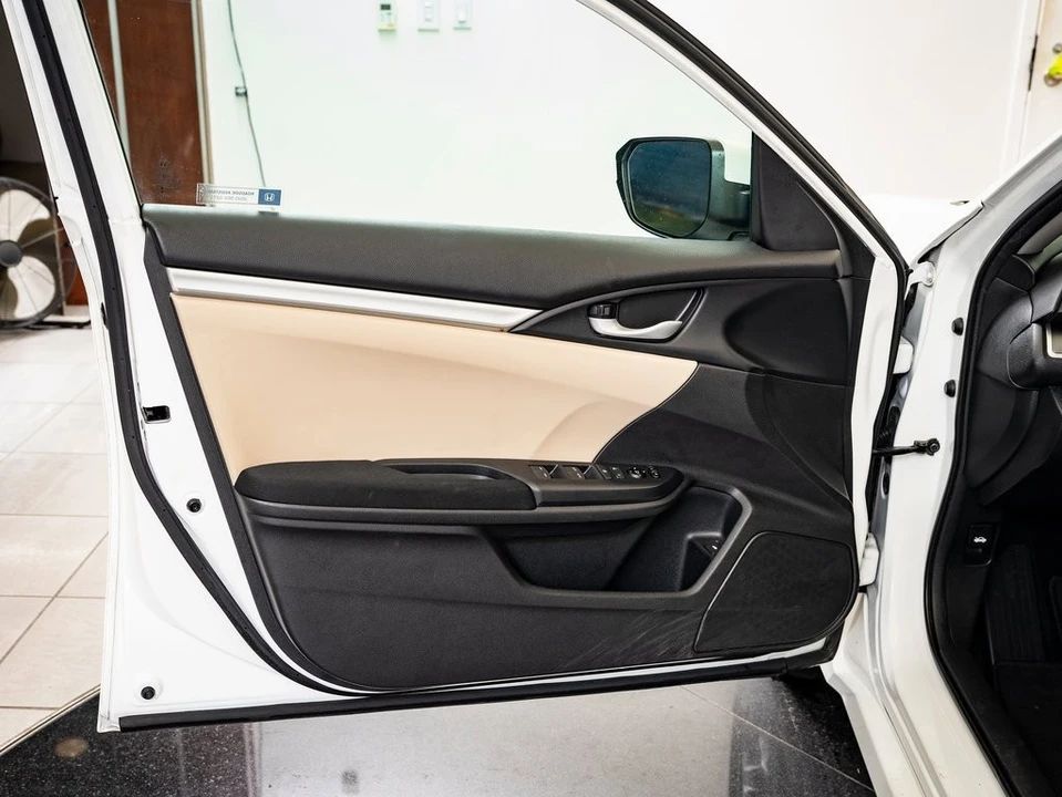 2017 Honda Civic 10th Gen - Image 21 of 21