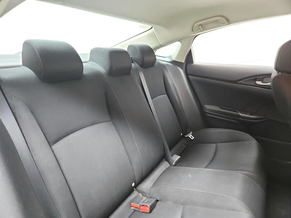 2017 Honda Civic 10th Gen - Image 27 of 31