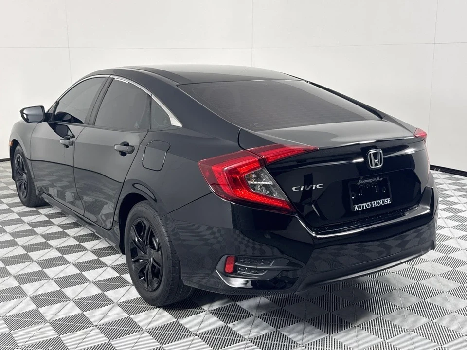 2017 Honda Civic 10th Gen - Image 7 of 12