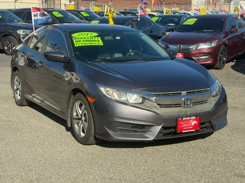 2017 Honda Civic 10th Gen - Image 3 of 12