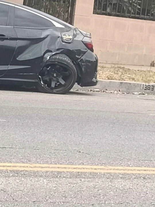 2017 Honda Civic 10th Gen - Image 2 of 5