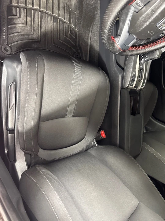2017 Honda Civic 10th Gen - Image 10 of 12