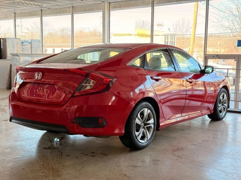 2017 Honda Civic 10th Gen - Image 6 of 12