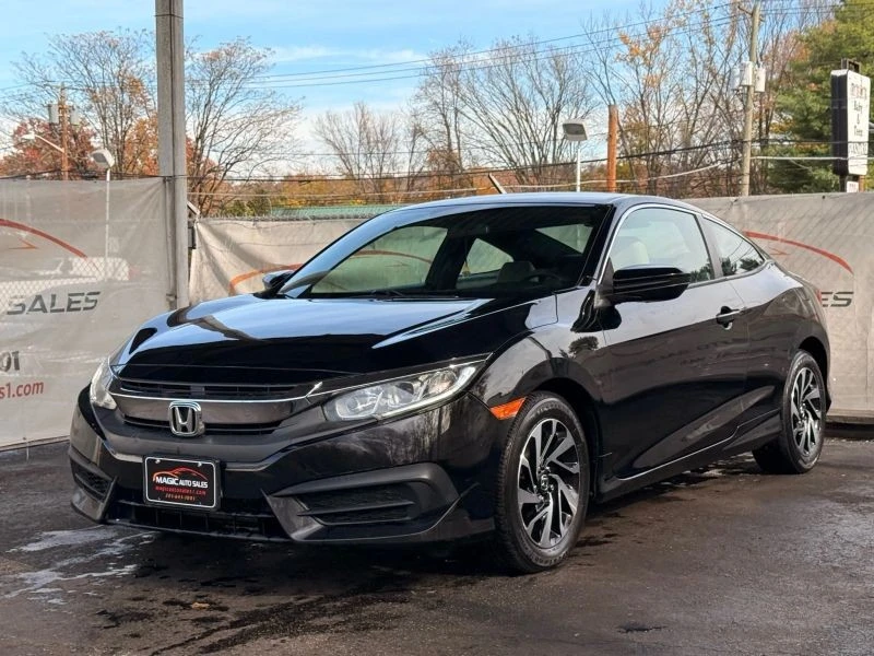 2017 Honda Civic 10th Gen - Image 3 of 12