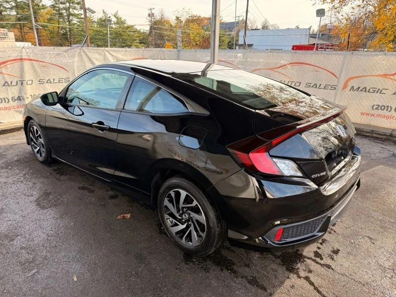 2017 Honda Civic 10th Gen - Image 12 of 12