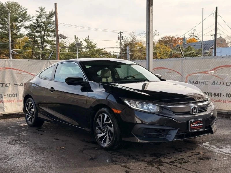 2017 Honda Civic 10th Gen - Image 6 of 12