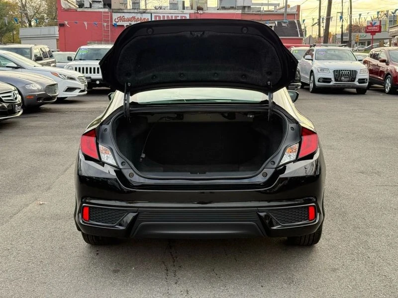 2017 Honda Civic 10th Gen - Image 9 of 12