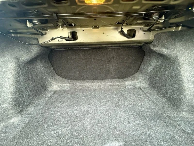 2017 Honda Civic 10th Gen - Image 10 of 12
