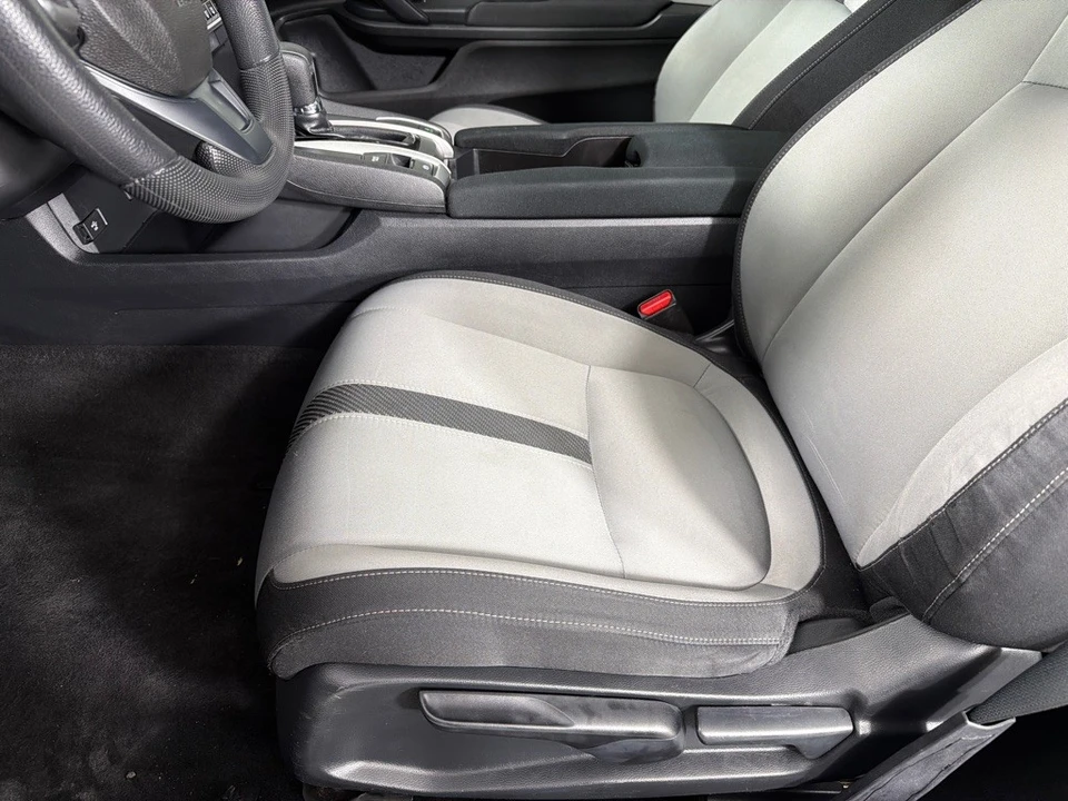 2017 Honda Civic 10th Gen - Image 11 of 23