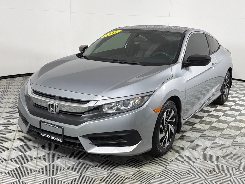 2017 Honda Civic 10th Gen - Image 9 of 23