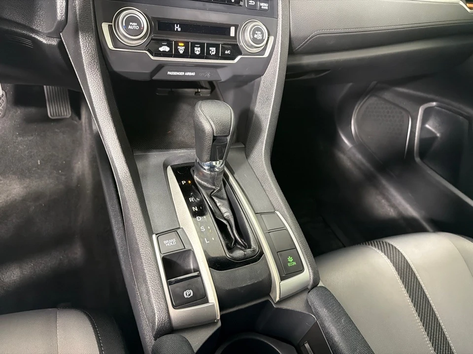 2017 Honda Civic 10th Gen - Image 17 of 23