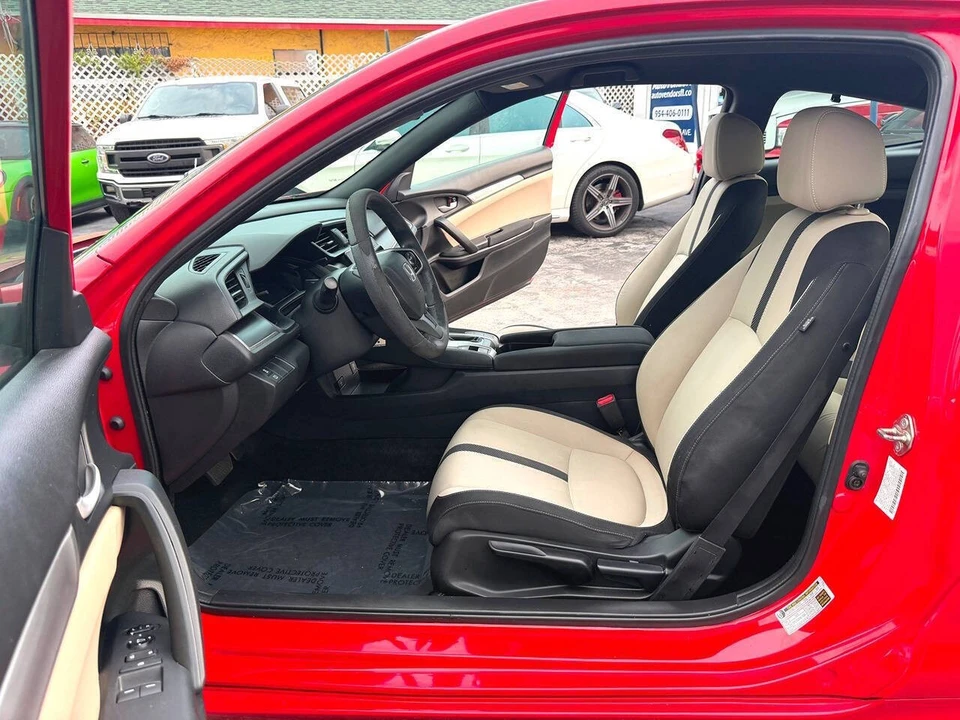 2017 Honda Civic 10th Gen - Image 20 of 31