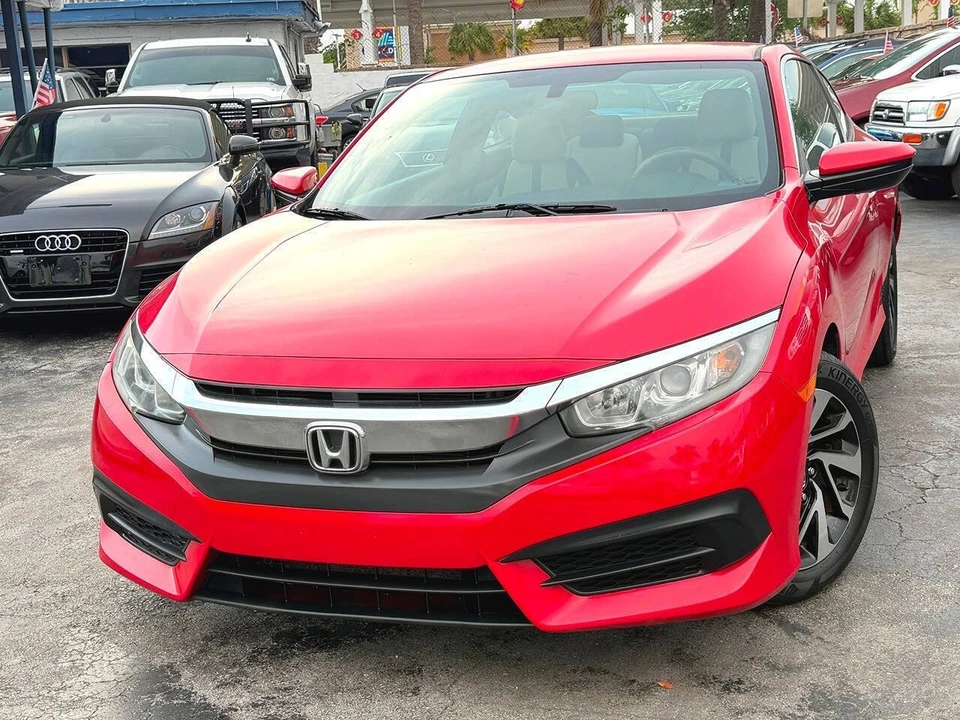 2017 Honda Civic 10th Gen - Image 4 of 31
