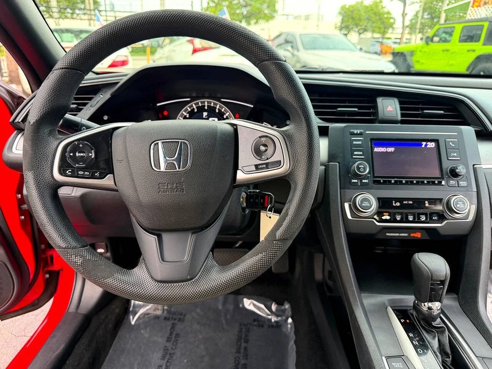 2017 Honda Civic 10th Gen - Image 24 of 31