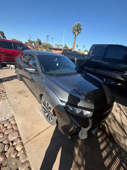 2017 Honda Civic 10th Gen - Image 4 of 6