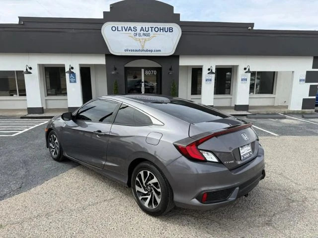 2017 Honda Civic 10th Gen - Image 4 of 19