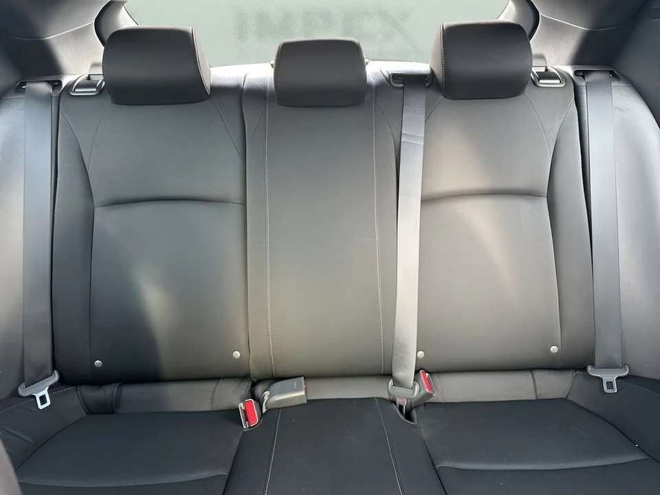 2017 Honda Civic 10th Gen - Image 10 of 12