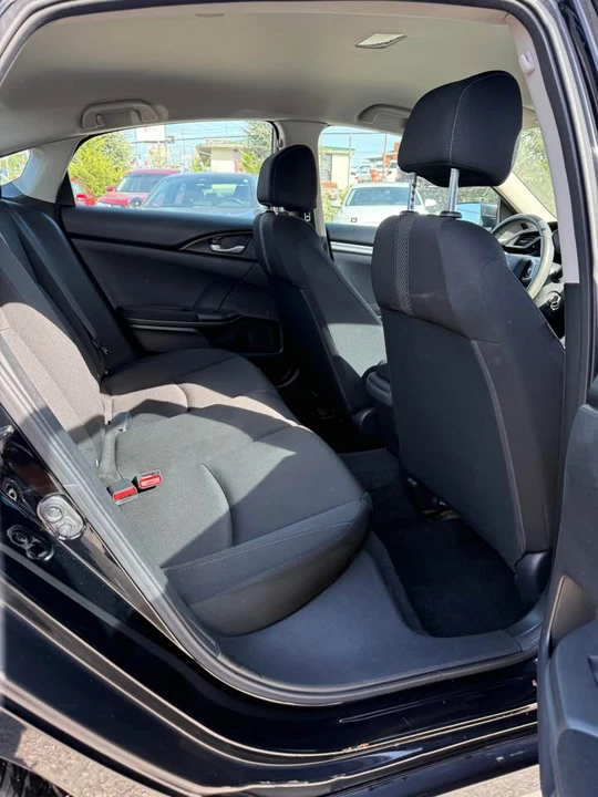2017 Honda Civic 10th Gen - Image 8 of 11
