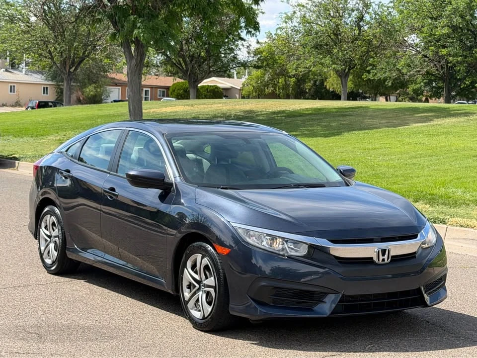 2017 Honda Civic 10th Gen - Image 3 of 20