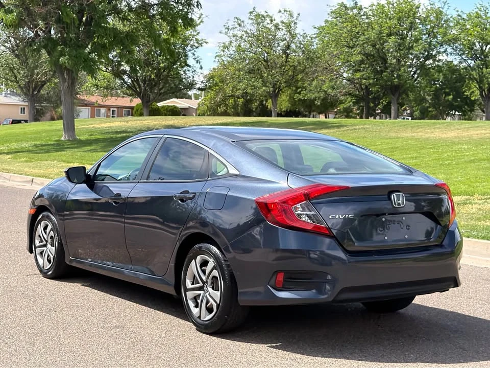 2017 Honda Civic 10th Gen - Image 4 of 20
