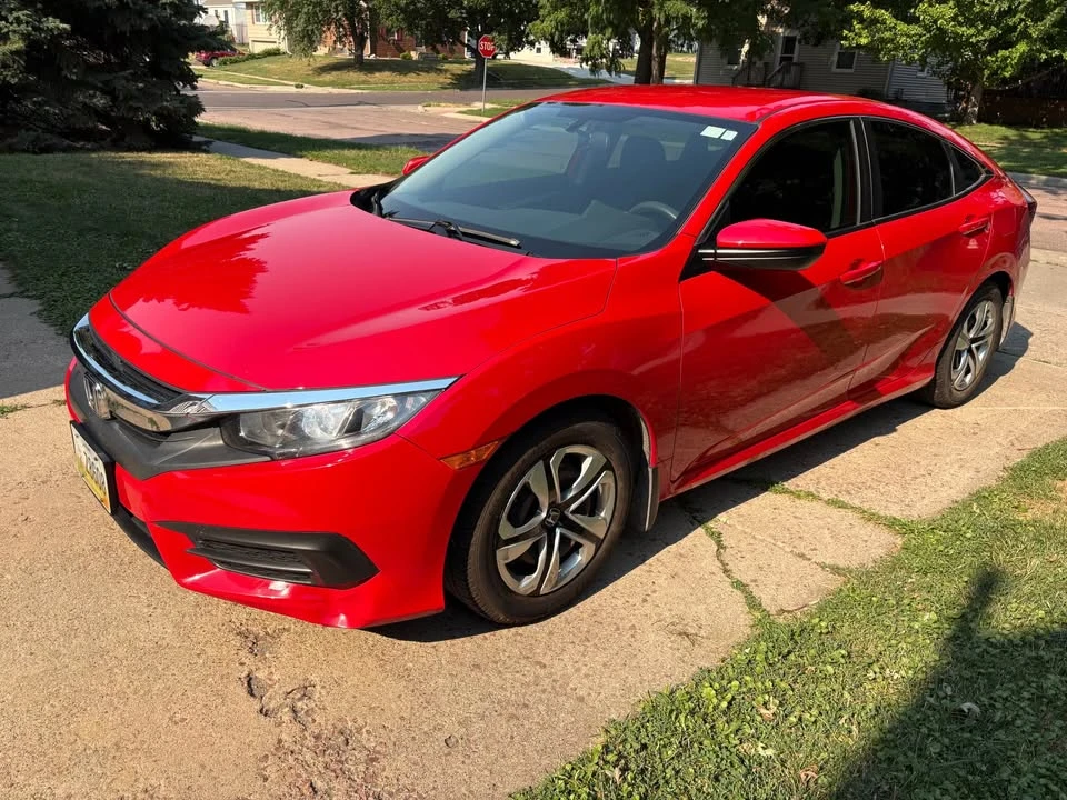2017 Honda Civic 10th Gen - Image 9 of 9