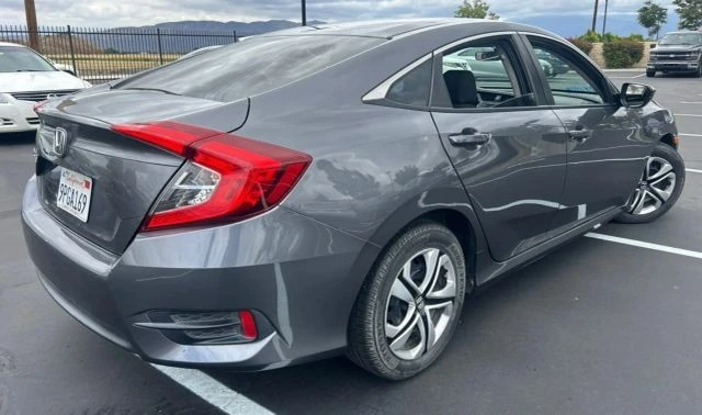 2017 Honda Civic 10th Gen - Image 4 of 7