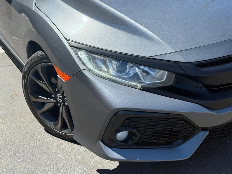 2017 Honda Civic 10th Gen - Image 3 of 28