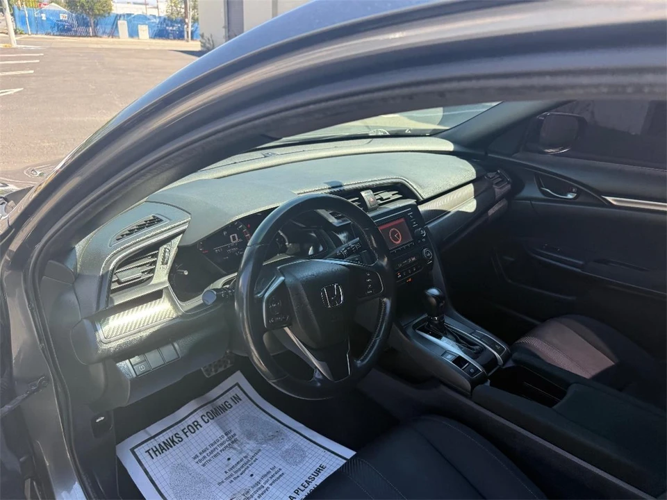 2017 Honda Civic 10th Gen - Image 12 of 28