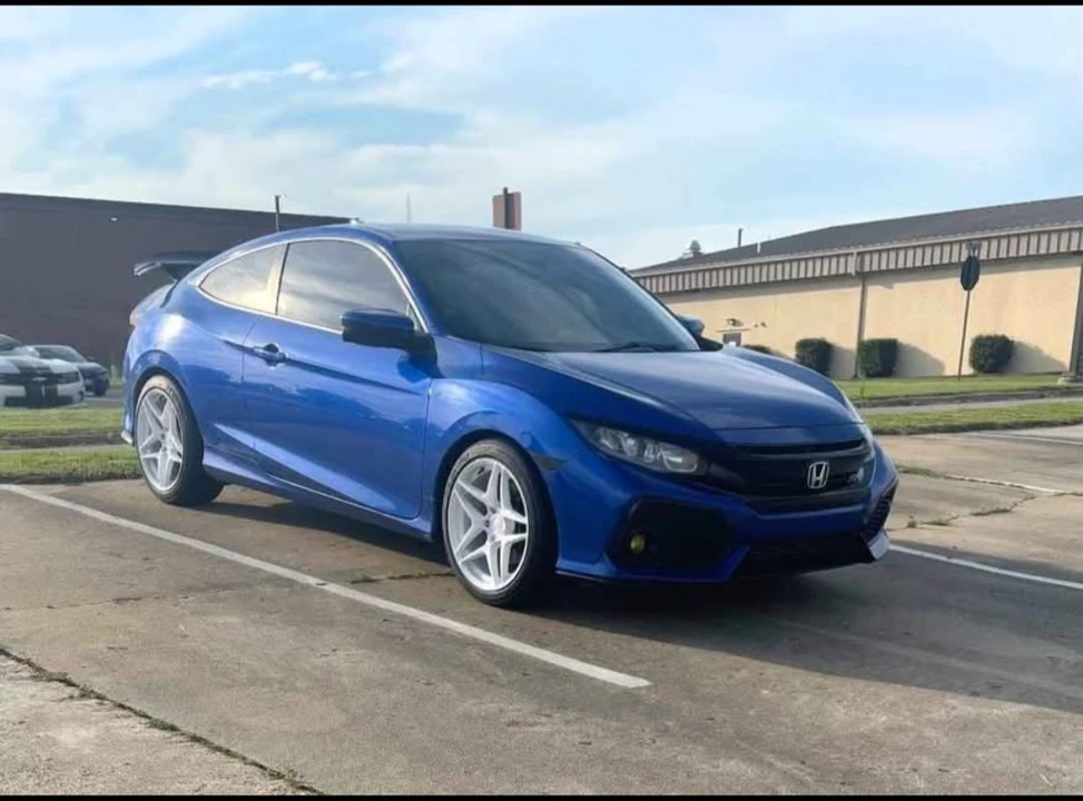 2017 Honda Civic Si 10th Gen - Image 4 of 22