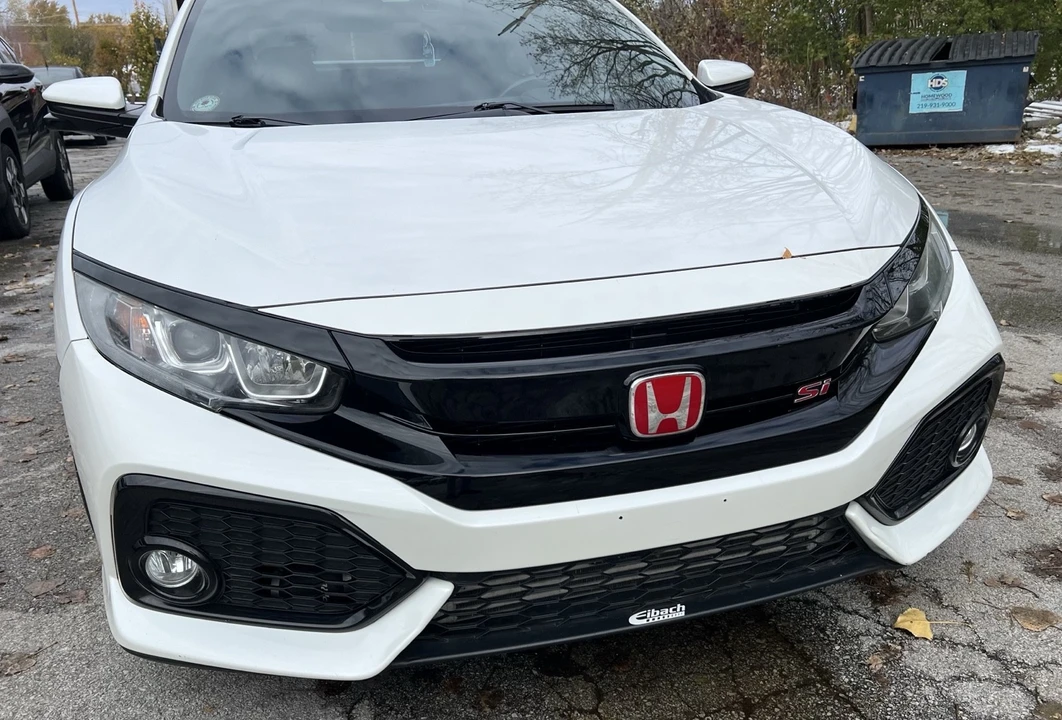 2017 Honda Civic Si 10th Gen - Image 5 of 9