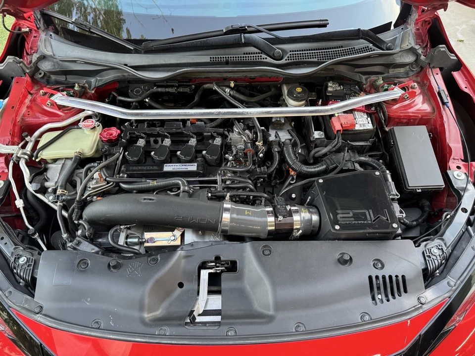 2017 Honda Civic 10th Gen - Image 8 of 16