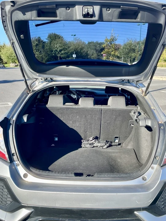 2017 Honda Civic 10th Gen - Image 6 of 9
