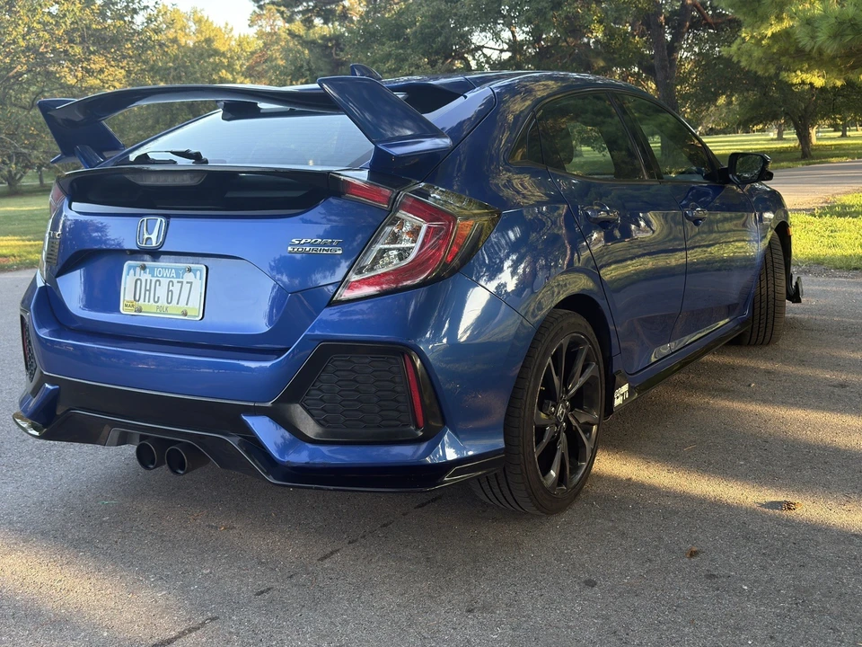 2017 Honda Civic 10th Gen - Image 9 of 22