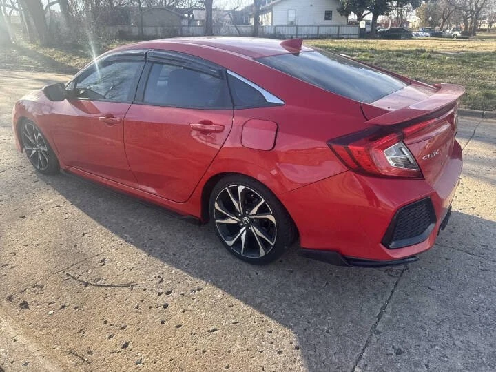 2017 Honda Civic Si 10th Gen - Image 3 of 7
