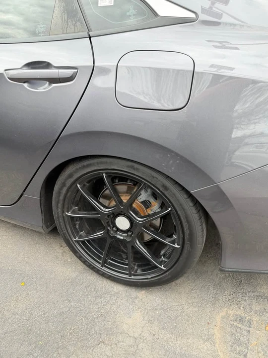 2017 Honda Civic Si 10th Gen - Image 13 of 16