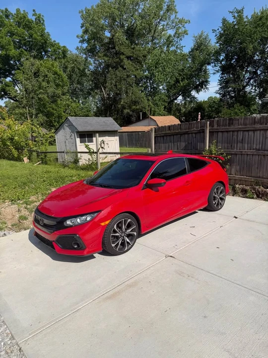 2017 Honda Civic Si 10th Gen - Image 4 of 14